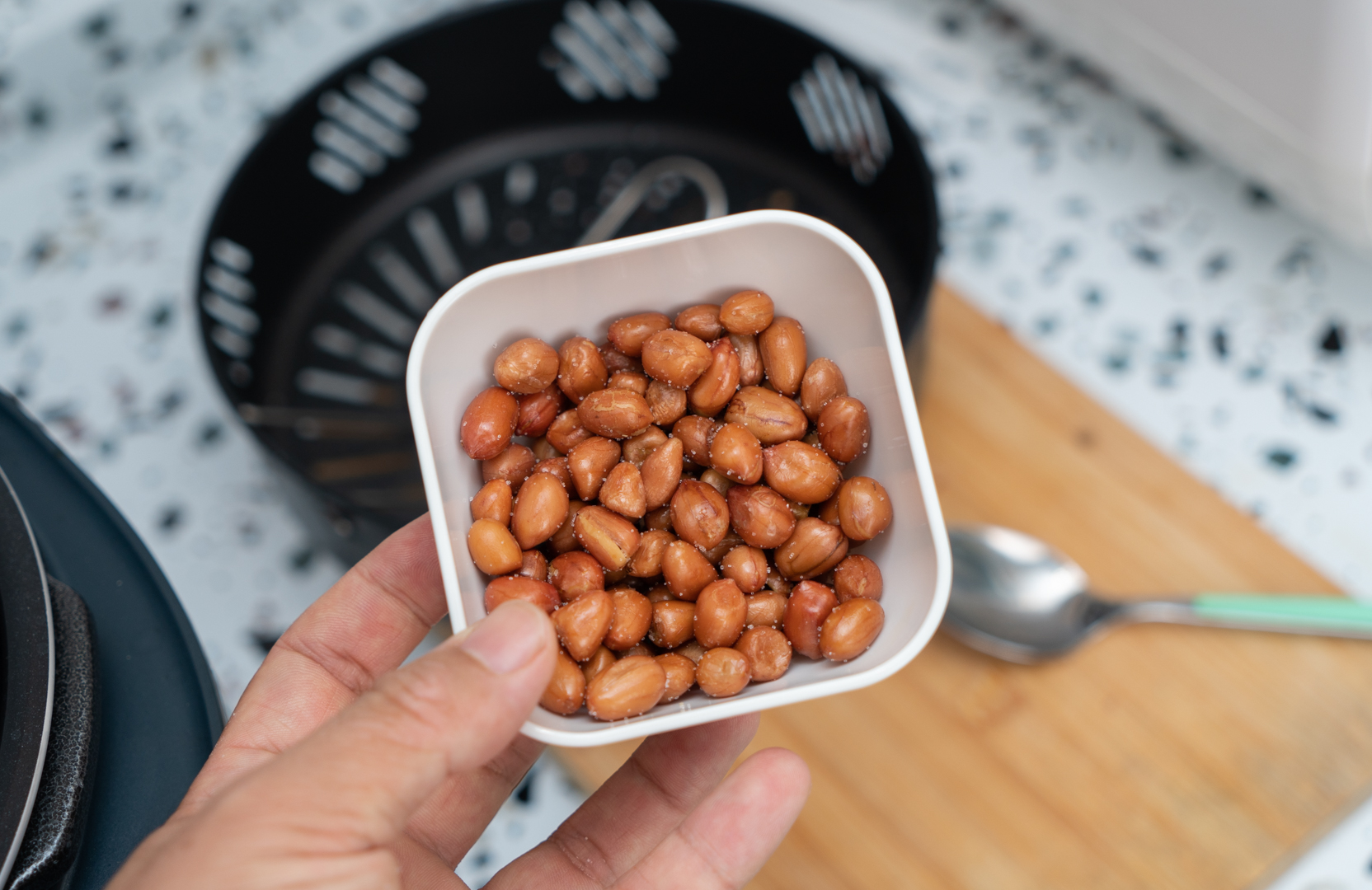 苏泊尔新款带菜谱的电压力锅,经济实惠的苏泊尔电压力锅