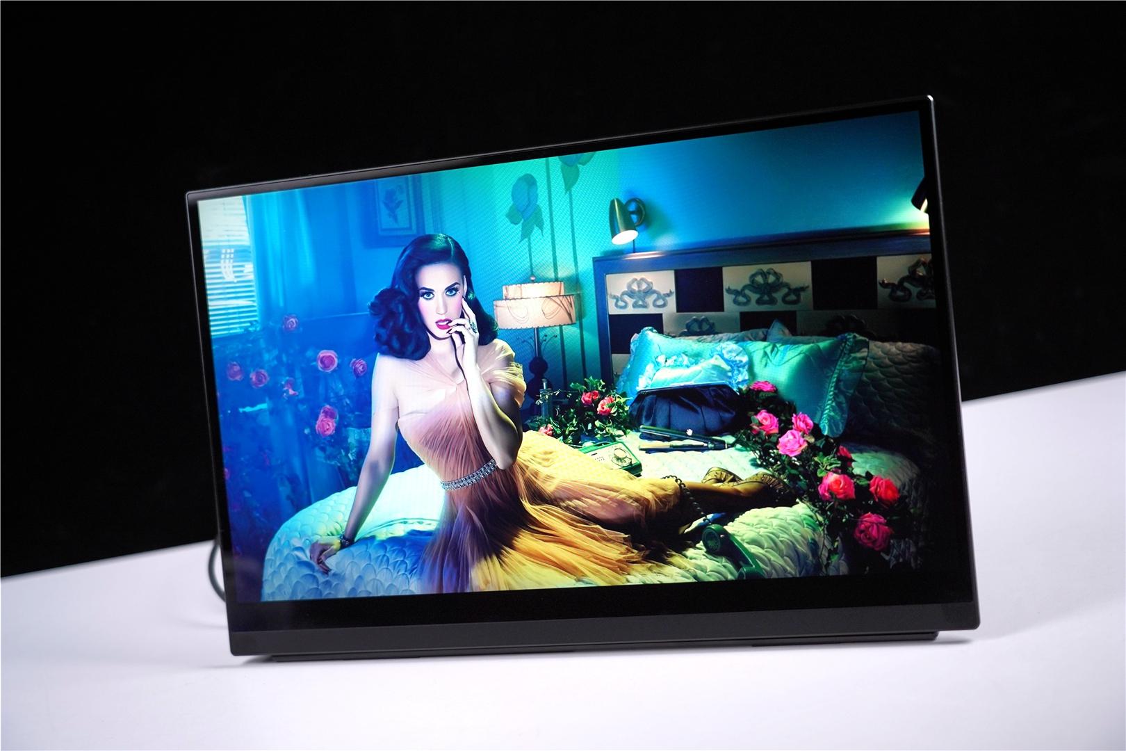 ehomewei便携显示屏怎么样,ehomewei便携显示器使用体验