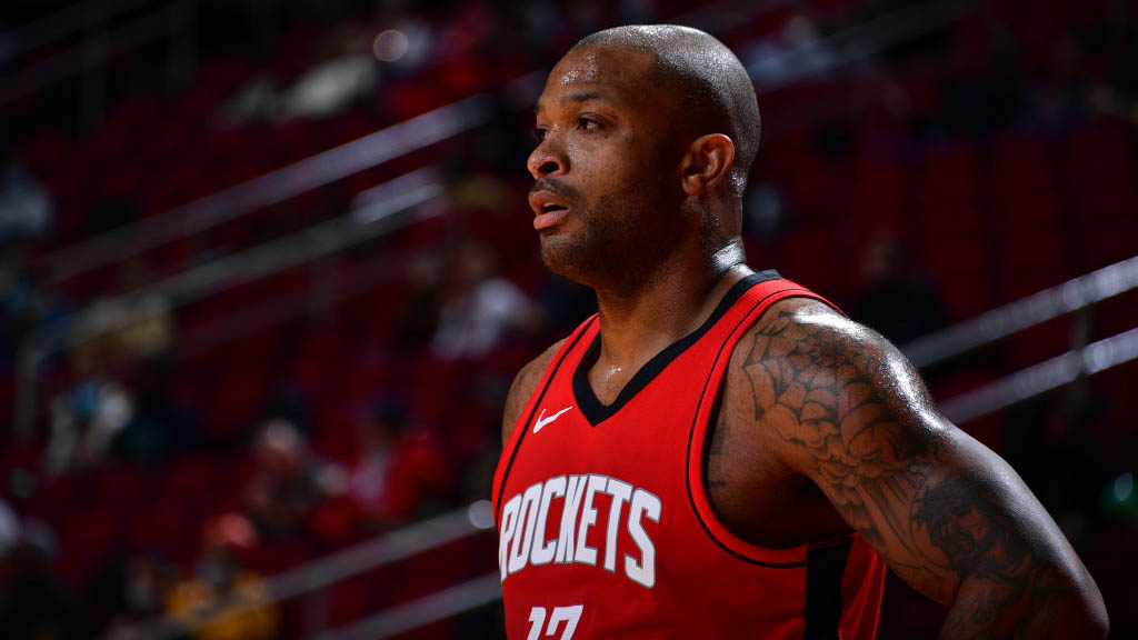 爵士骑士交易塔克,爵士塔克续约最新交易消息