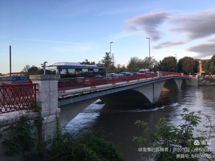 维罗纳爱情之城,浪漫的爱情之都维罗纳