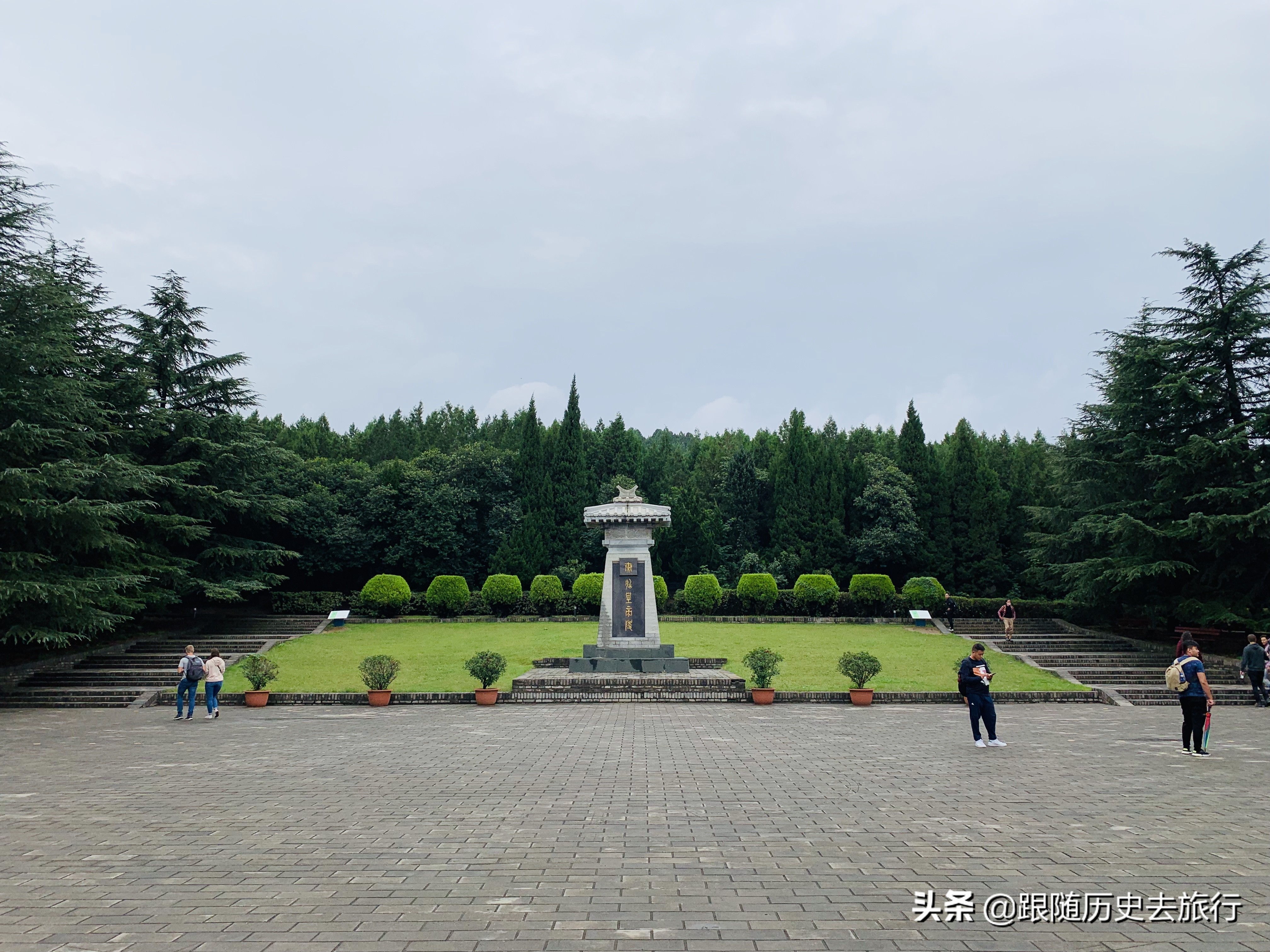 西安秦始皇陵兵马俑讲解,怎么去西安秦始皇陵兵马俑