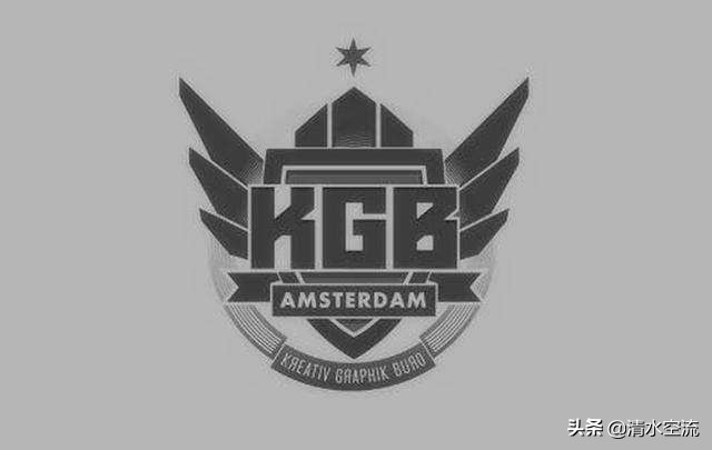 他是花花公子，是伦敦夜总会里最受欢迎的人，但他却是一个克格勃