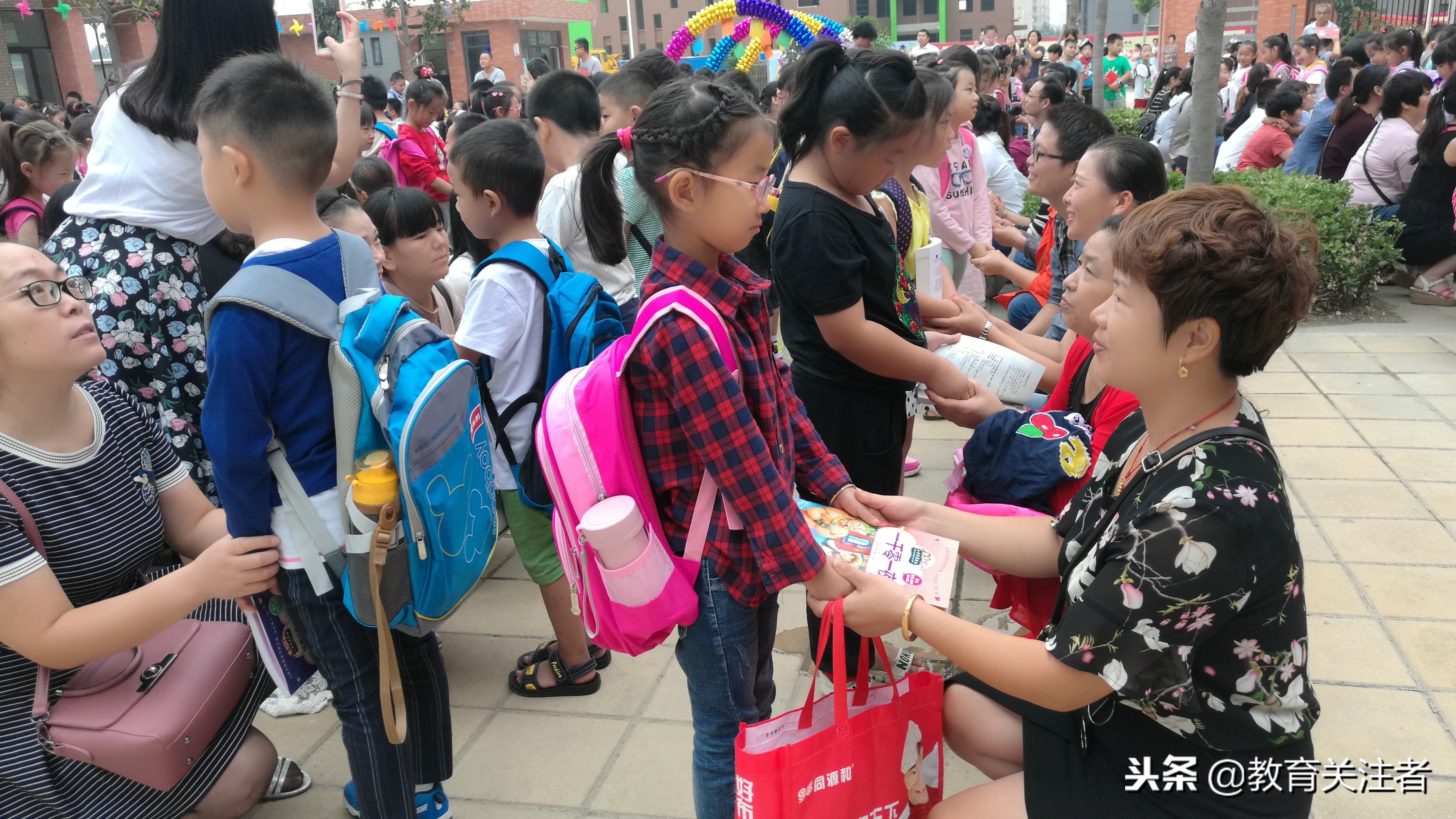 郑州市管城回族区春晓小学介绍,郑州市管城回族区春晓小学电话