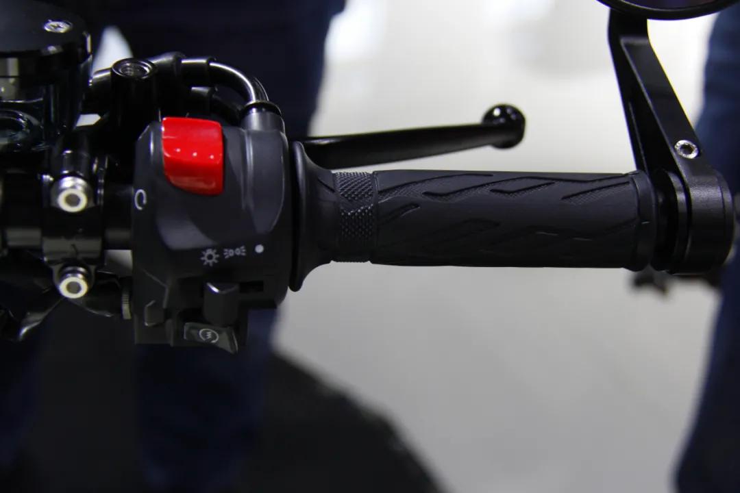 飞肯fkm250是地平线吗,飞肯2021版250