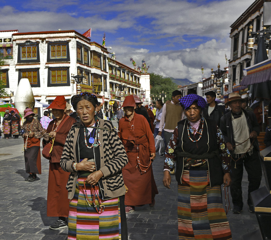 拉萨八廓街朝圣者街,拉萨八廓街街道