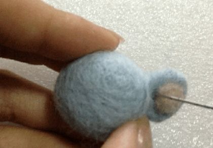 羊毛毡温暖手作,羊毛毡怎么在球上戳出爱心