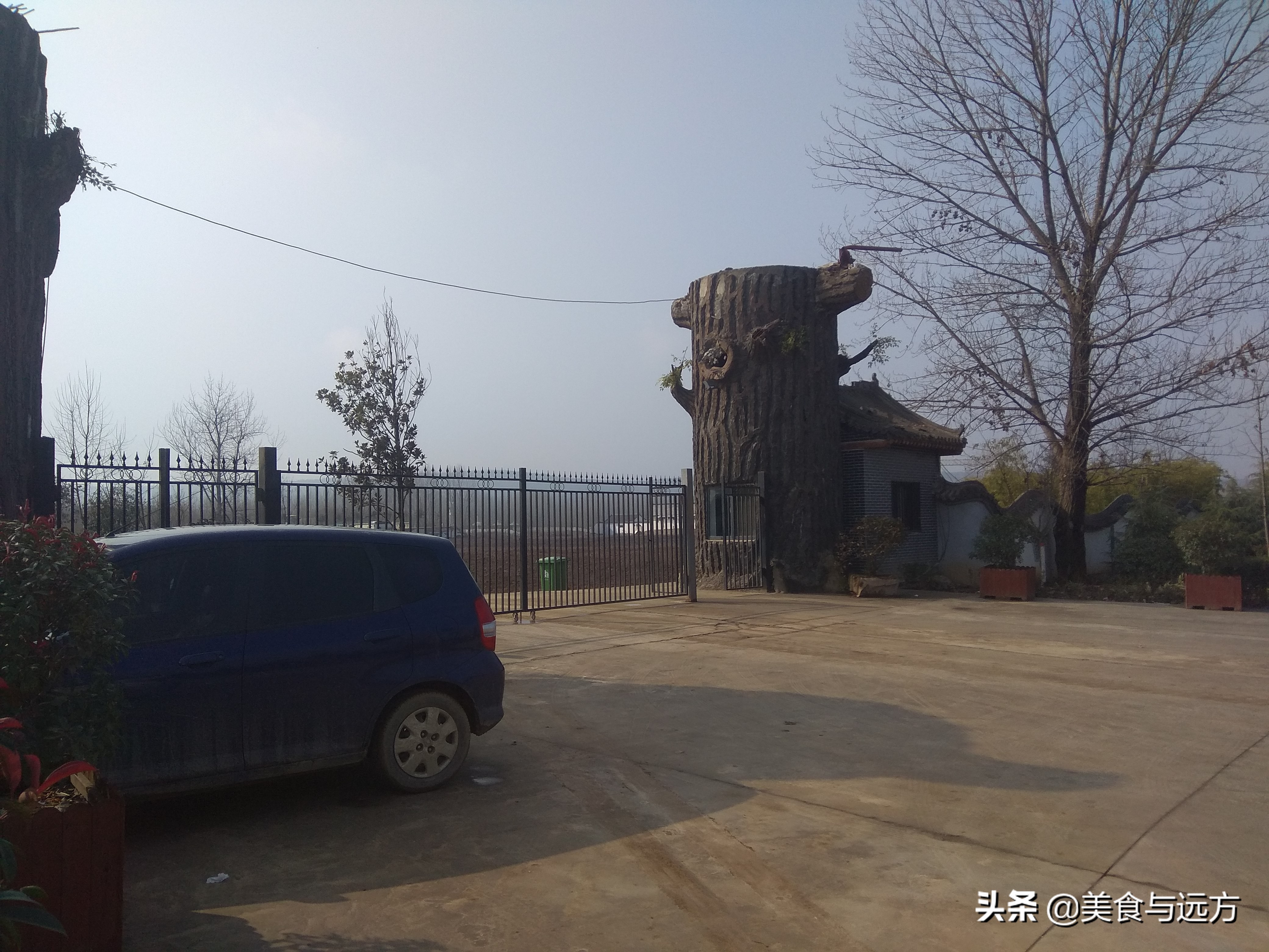 南横线上曾经有个盛农园，如今却是一片死气