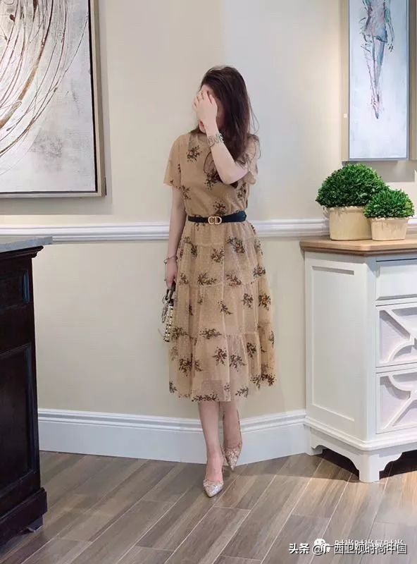 工作装不要西服,工作装穿起来不好看