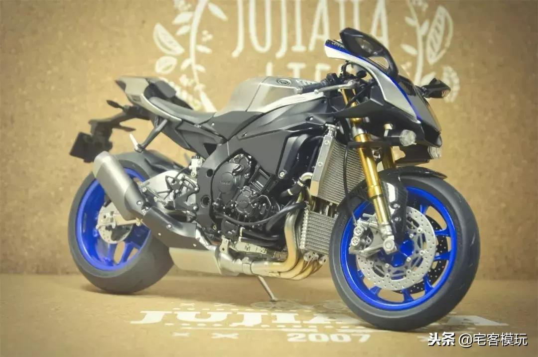 模型制作范例：田宫1:12雅马哈YZF-R1M,14133制作过程