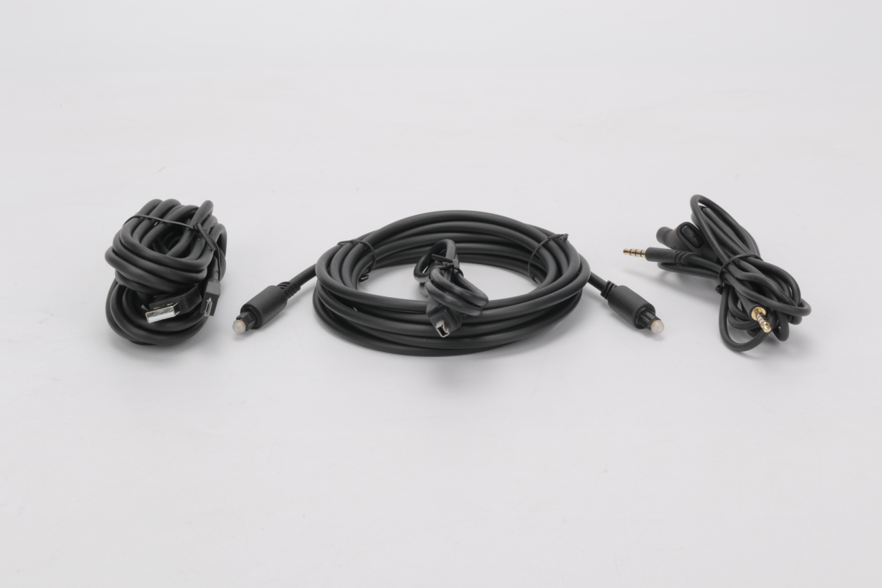 罗技a40耳机有必要选声卡吗,2200的声卡