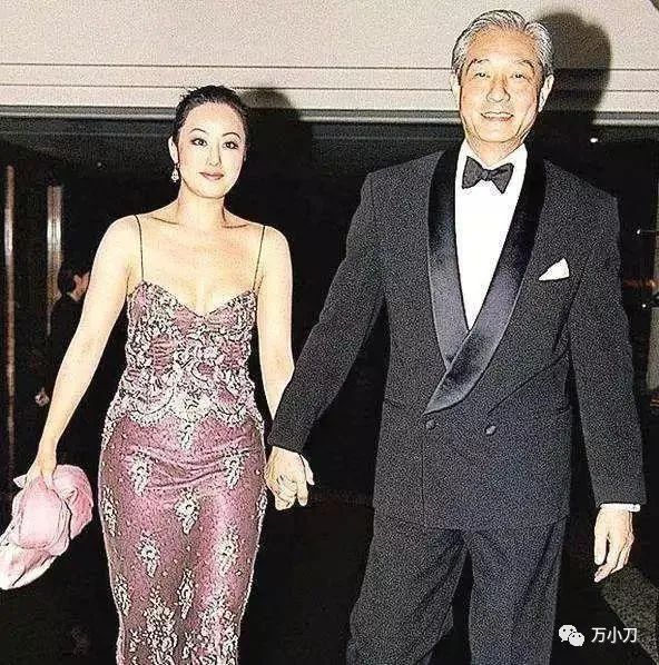 钟镇涛讲述破产期间的辛酸生活,钟镇涛传奇人生完整版