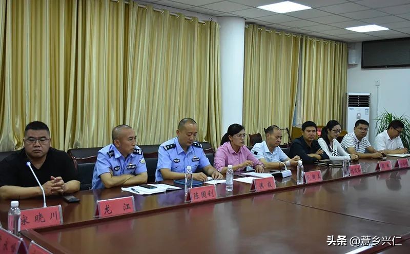 北京市公安局支教团组织黔西南州初高中学校选调女子足球特长生参加2022年省运动会集训启动仪式举行