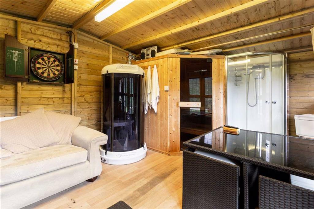 这些千奇百怪的房子,这些户型奇葩的房子居然还挺抢手