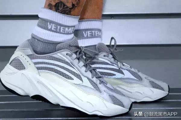 一双正品椰子鞋多少钱？椰子鞋官方价格总览