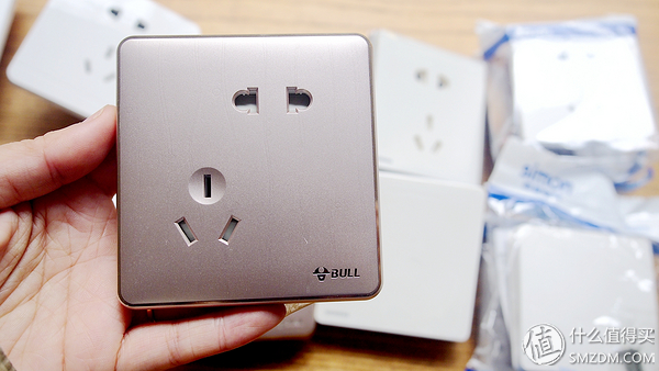 罗格朗无边框开关插座,无边框开关插座