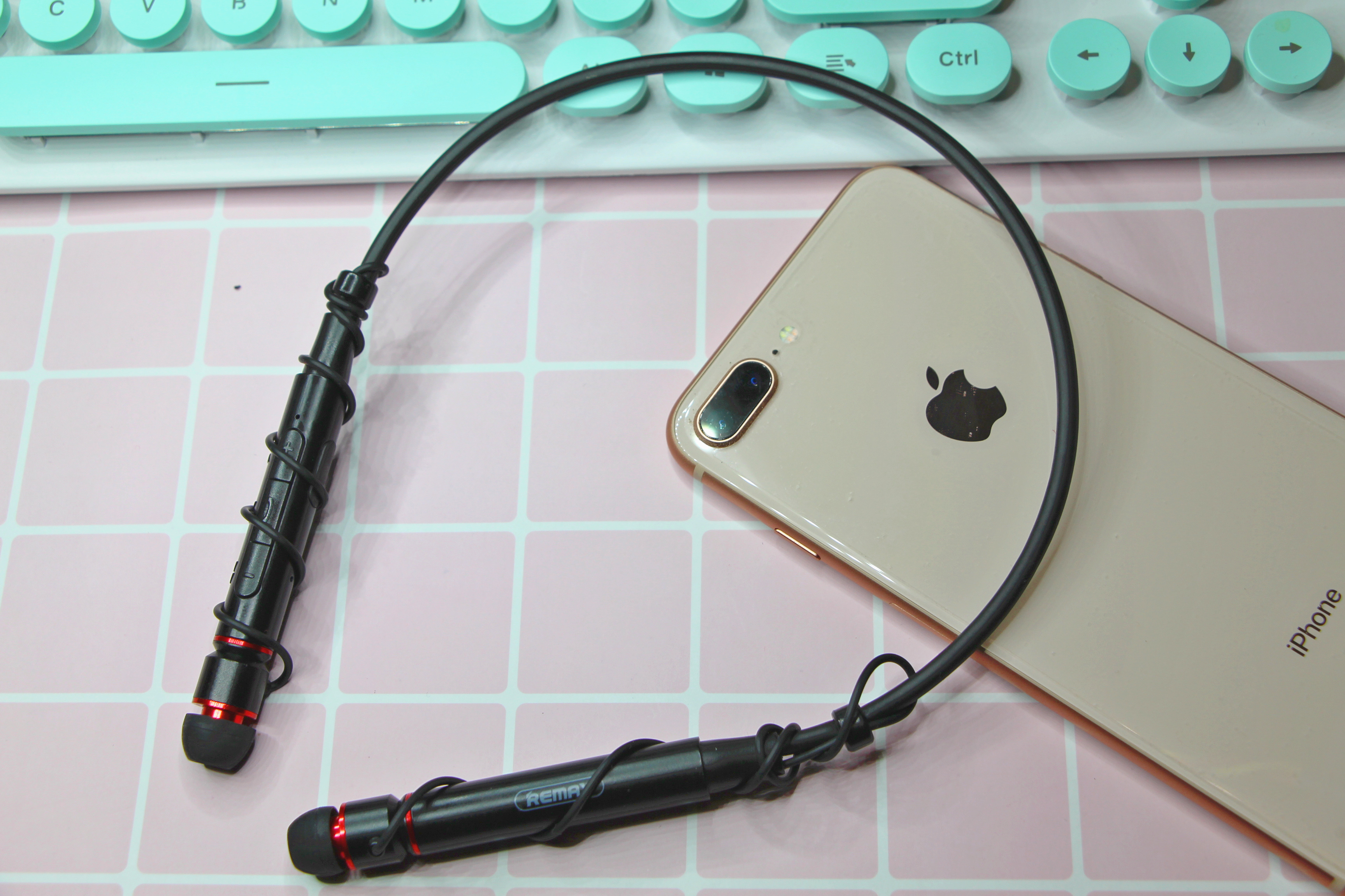 remax睿量无线蓝牙耳机双耳骨传导,remax睿量蓝牙耳机五代