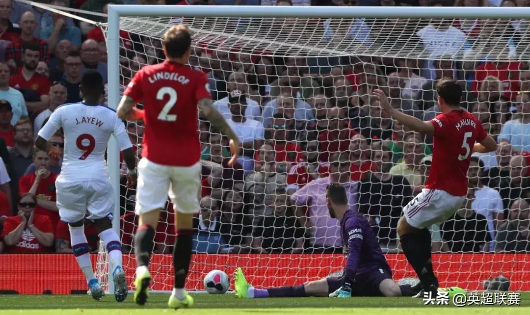 德赫亚从世界第一门将到替补,德赫亚走下神坛的开端