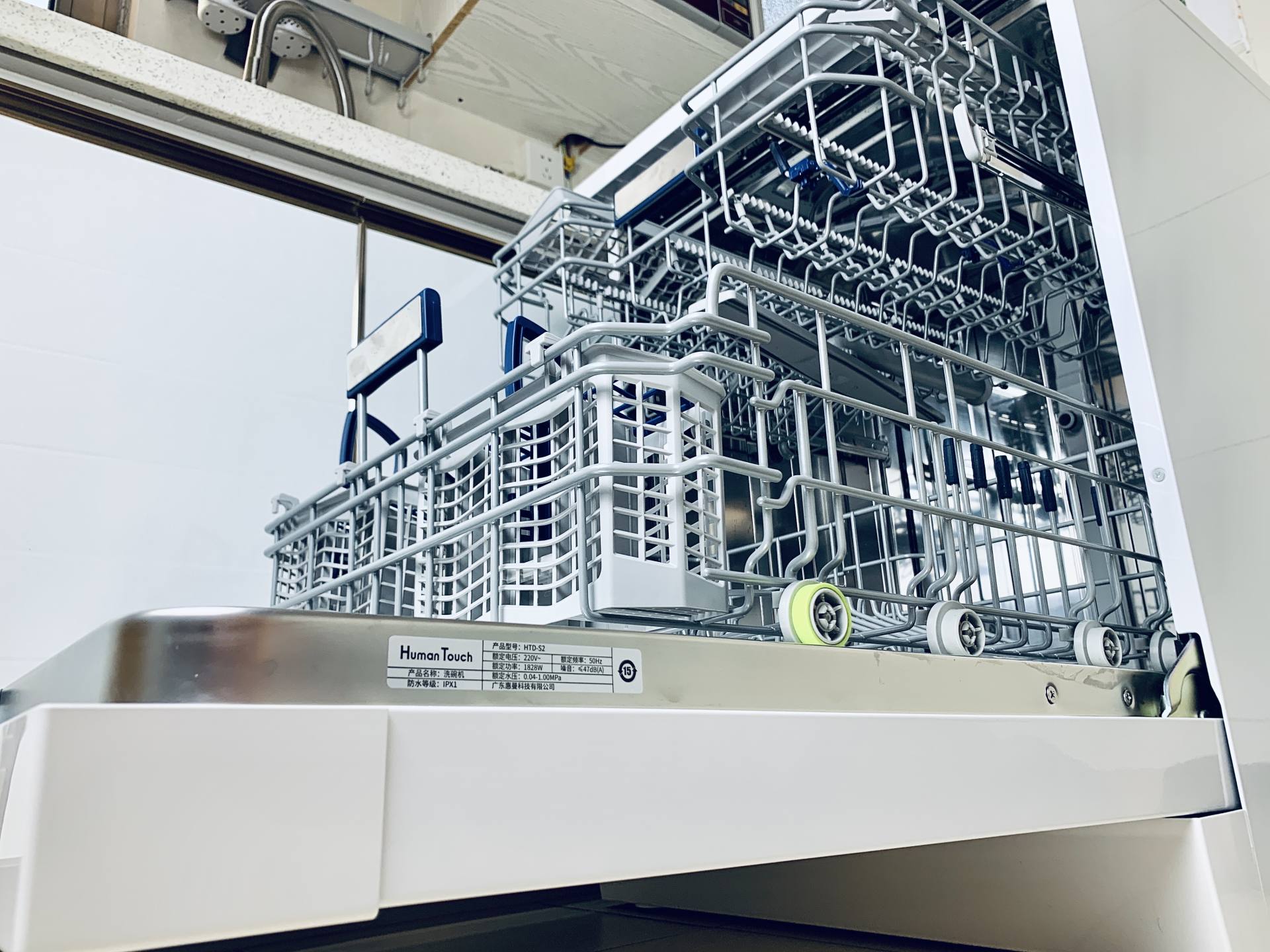 洗碗机尺寸怎么挑选好,洗碗机选购记好这8点