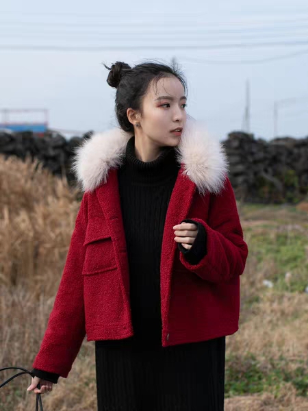 毛呢香风短款外套女秋冬最新款,中款毛呢外套穿搭短款