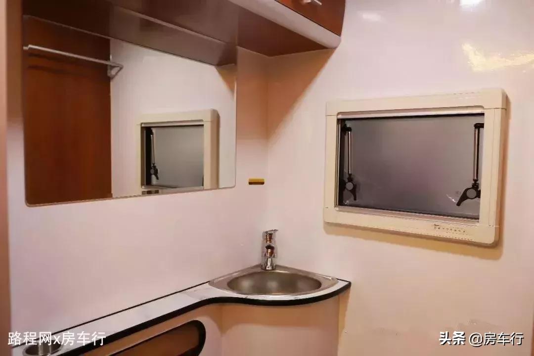 房车推荐10万到20万之间豪华版,房车推荐20-30万左右驾驶体验