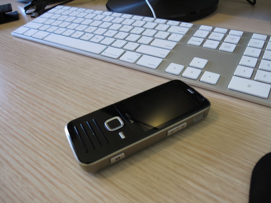 只能用wifi的iphone有什么缺点,那些年我们用过的苹果手机