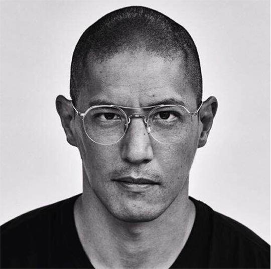 蒋家*四代第**蒋友柏回忆：12岁前享贵族待遇，历史课就是蒋家家史