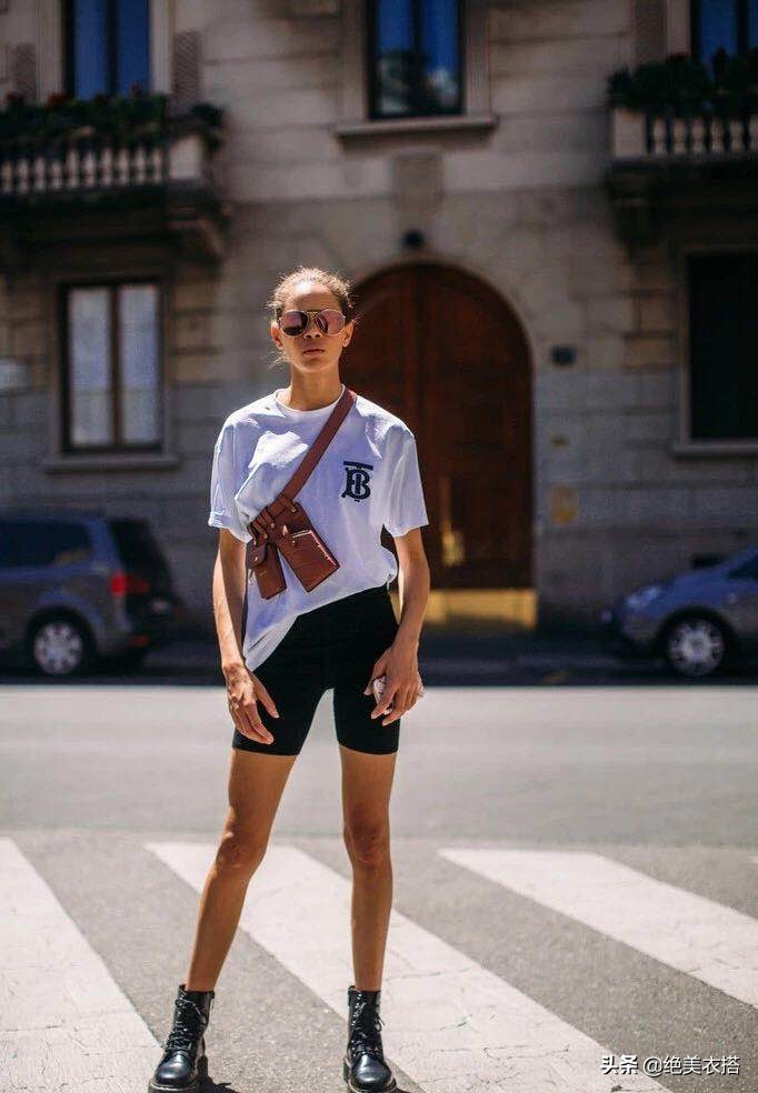 马丁靴怎么选择和搭配才好看,时尚型男马丁靴穿搭技巧