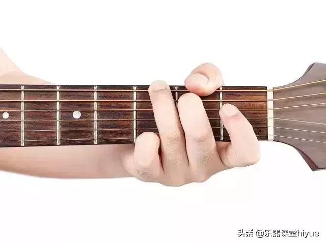 四个最基础的和弦教你,电子琴左手和弦入门简单易懂曲谱