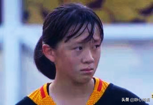 中国u16女足师晓敏邹梦瑶载誉回家,女足邹梦瑶u20绝杀澳大利亚