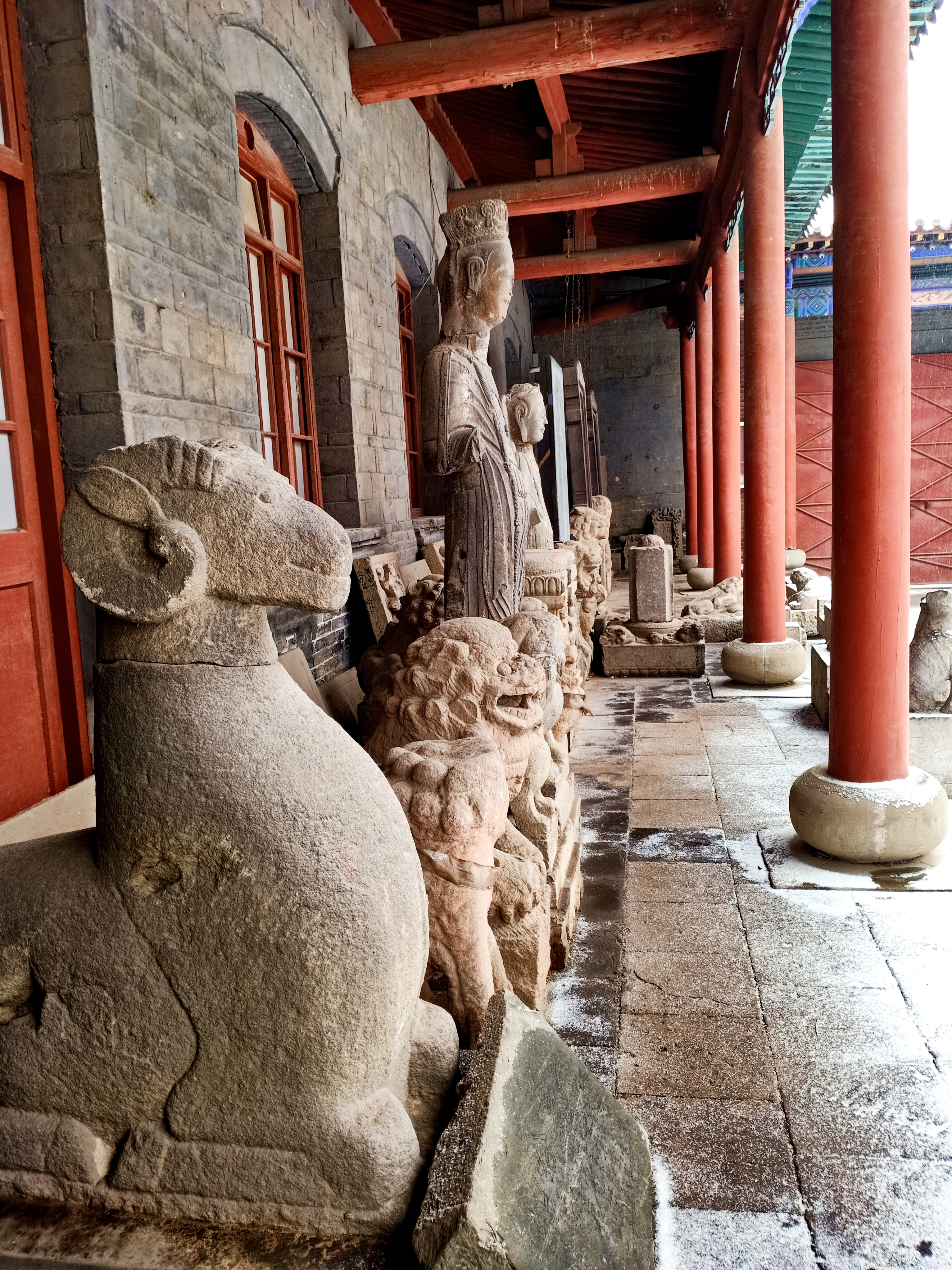 晚清中兴名臣张之洞,中兴名臣曾国藩和晚清权臣李鸿章