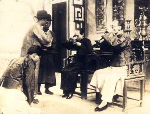 民国新式婚礼有哪些特殊性,民国时期结婚是怎么样的