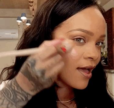 从歌坛天后到美妆老板，我只服蕾哈娜！FentyBeautybyRihanna