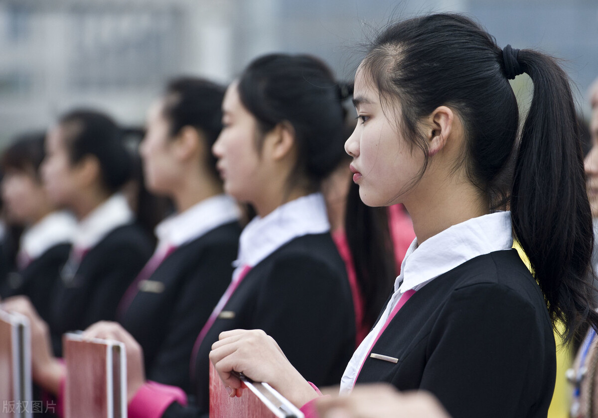 高职生如何看待自己,如何看待高职生创业