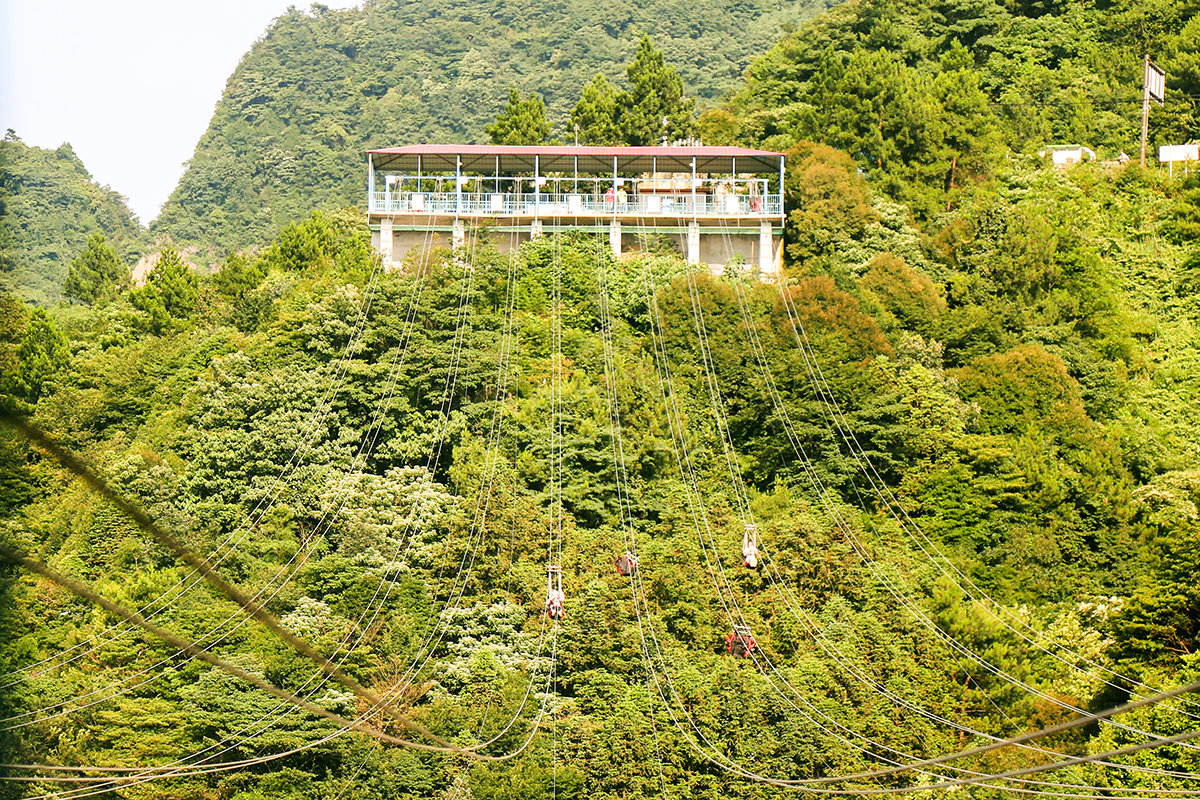奥陶纪重庆万盛悬崖秋千有多高,悬崖秋千重庆奥陶纪体验全程