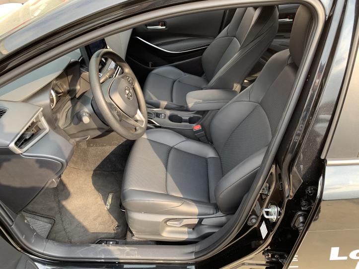 雷凌1.5l试驾视频,丰田雷凌双擎2022款试驾视频