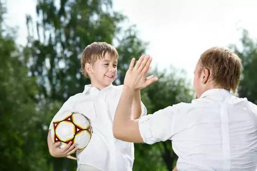 孩子犯错只需8句话就搞定,孩子犯错只要七句话就搞定