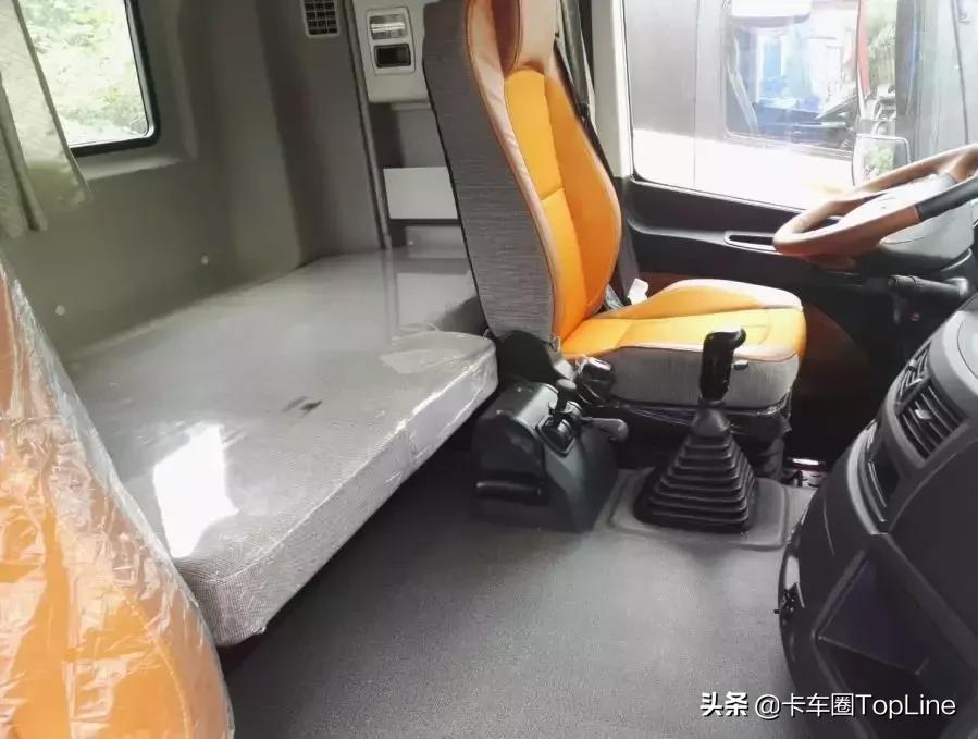 “*江老**湖”卡车司机对欧曼EST一见钟情，亲身讲述跑好运输生意经