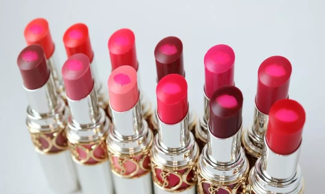 ysl黑心唇膏草莓红,ysl黑心夹心唇膏