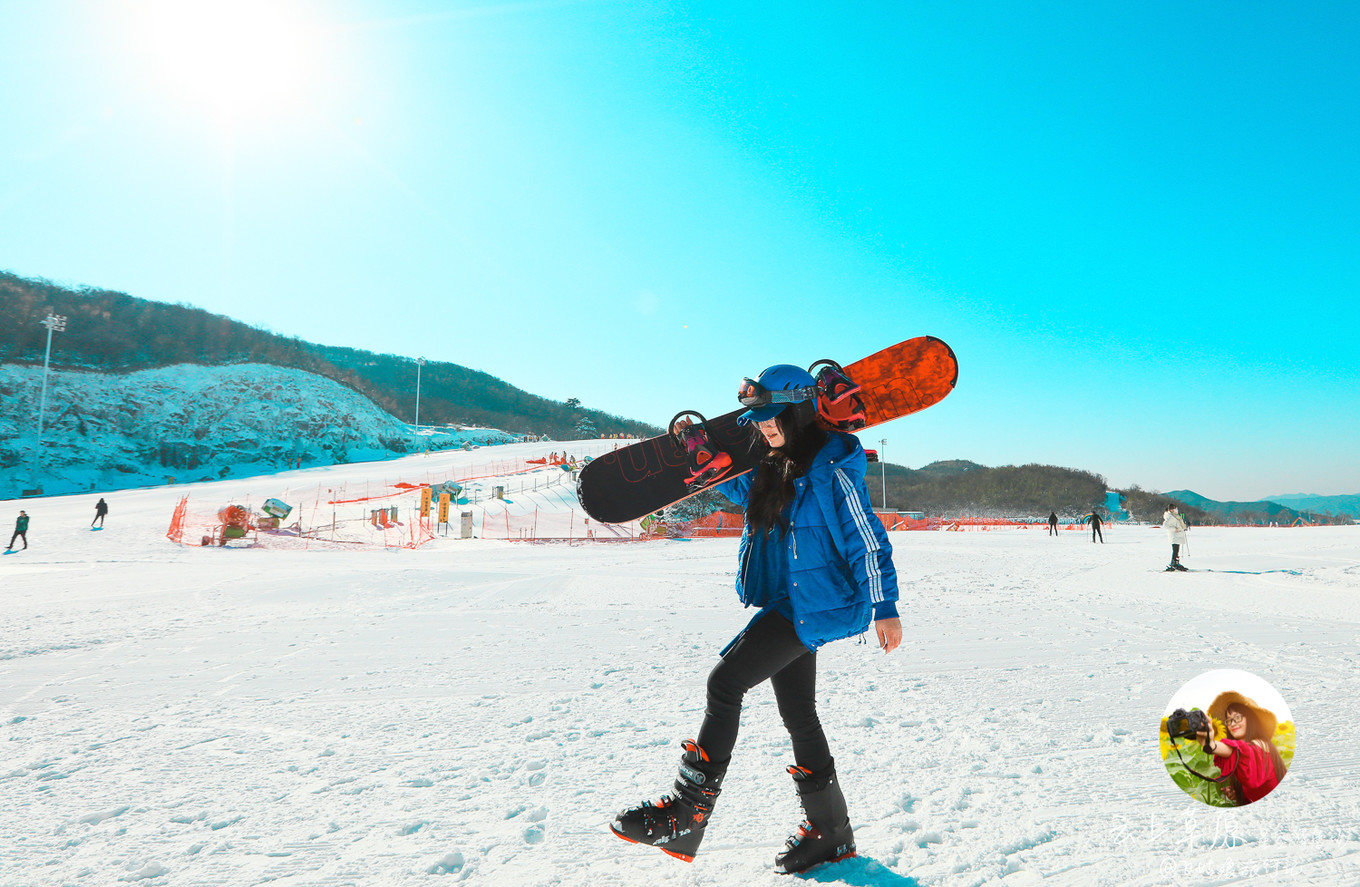 安吉云上草原滑雪场里的酒店,安吉云上草原滑雪场高级雪道索道