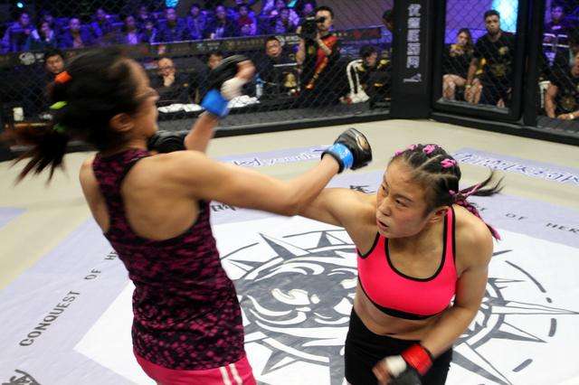 王雪传武,王雪与传武