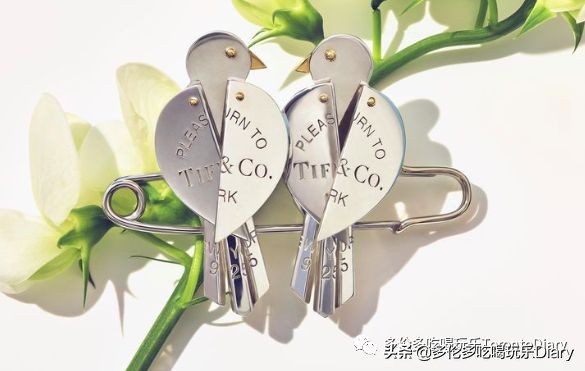 ysl圣诞倒数日历礼盒,MAC圣诞倒数日历礼盒