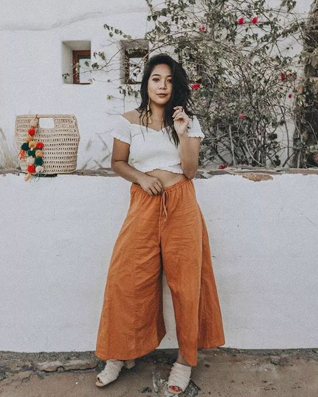 适合微胖小个子女生的衣服店铺,微胖小个子衣服穿搭