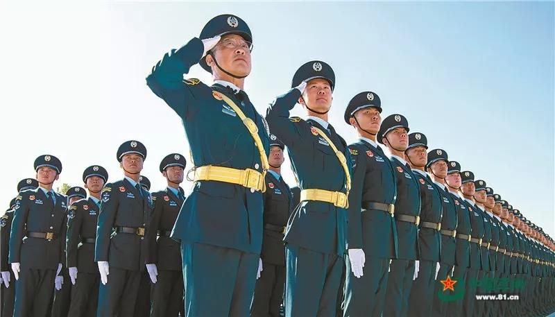 空军文职工资,空军文职人员的工资