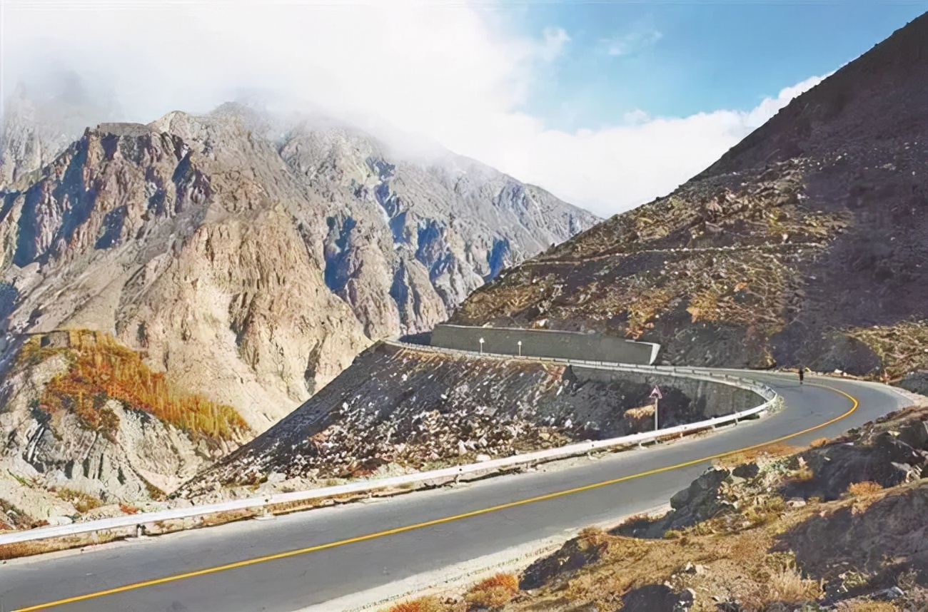 吐血整理这10条精华自驾线路,吐血整理平价精华全自用