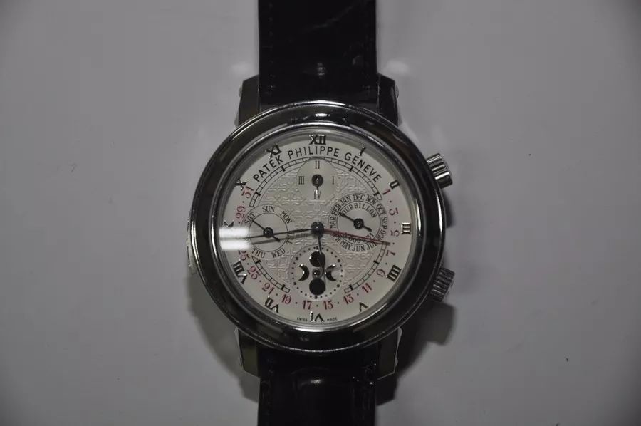 百达翡丽最新拍卖纪录,百达翡丽拍卖现场