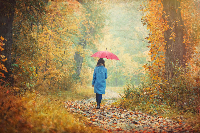 在自虐中挣扎，在忧伤中体会别人的痛，无缘由的伤心，谁能懂？