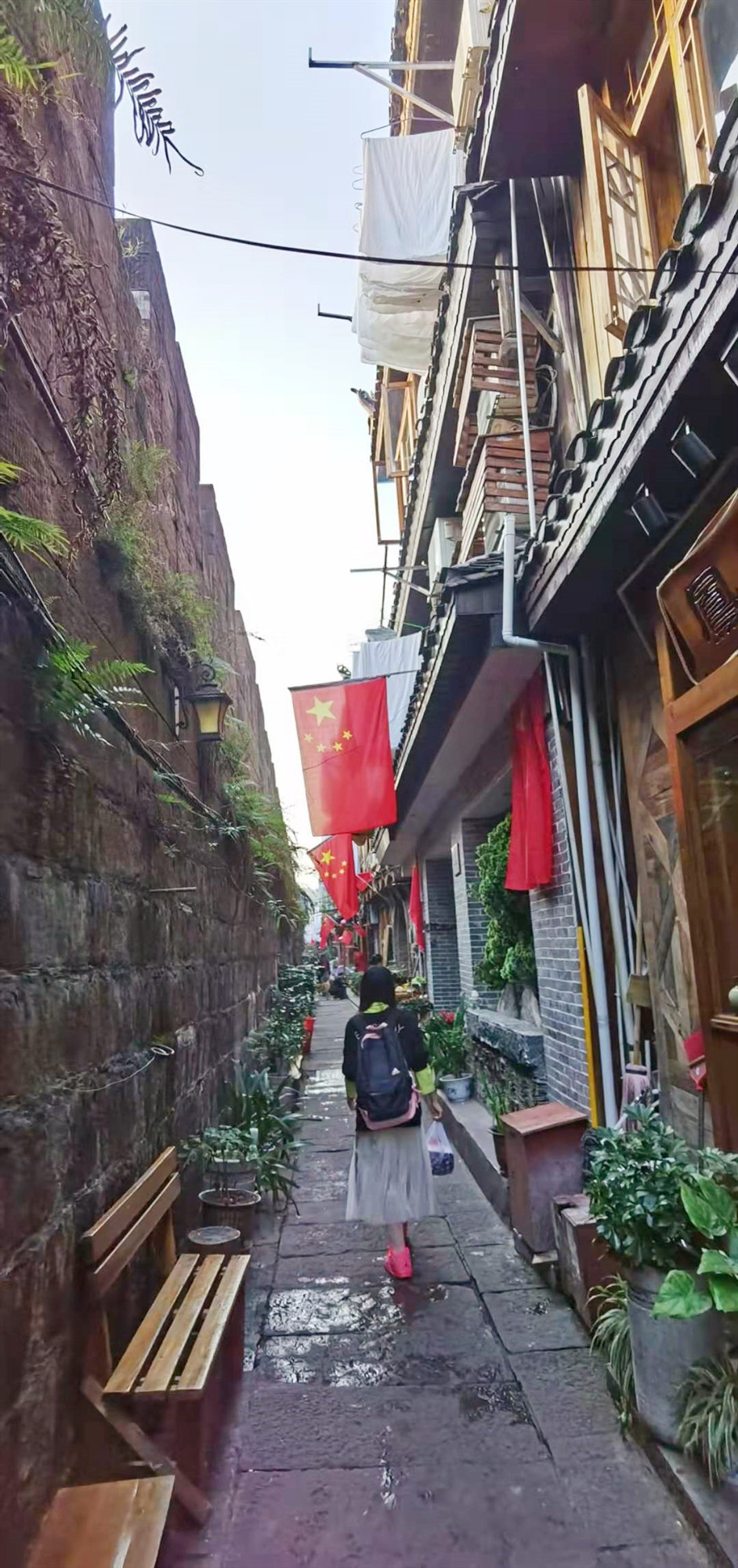 去凤凰古城有坑人的吗,湖南凤凰古城值得玩吗