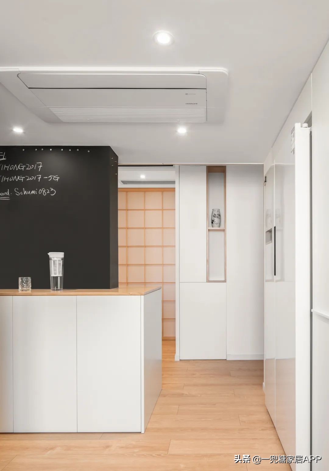 玄关比较乱,玄关太长怎么补救图片