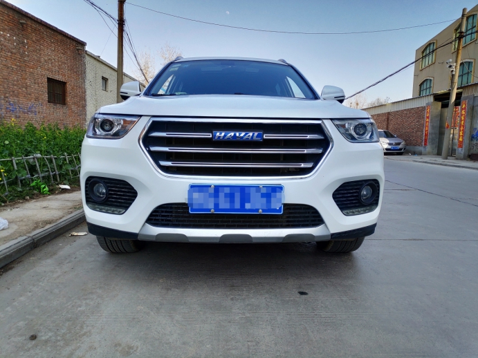 哈弗h2用车体验,一四年哈弗h2手动跑高速驾驶感受