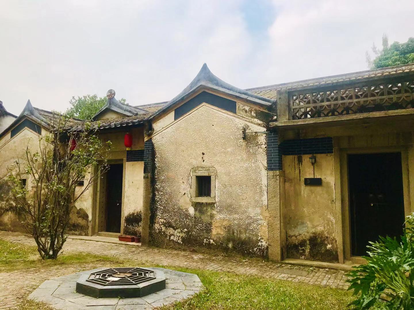 深圳观澜版画村的位置,观澜版画村还是版画基地